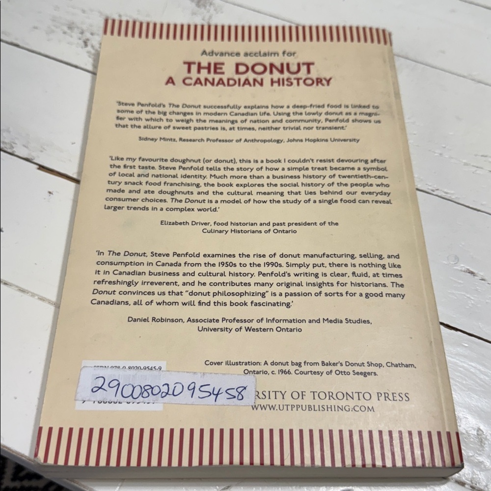 The Donut: A Canadian History Book - Picture 6 of 6